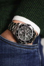 Load image into Gallery viewer, tag heuer aquaracer 43mm watch